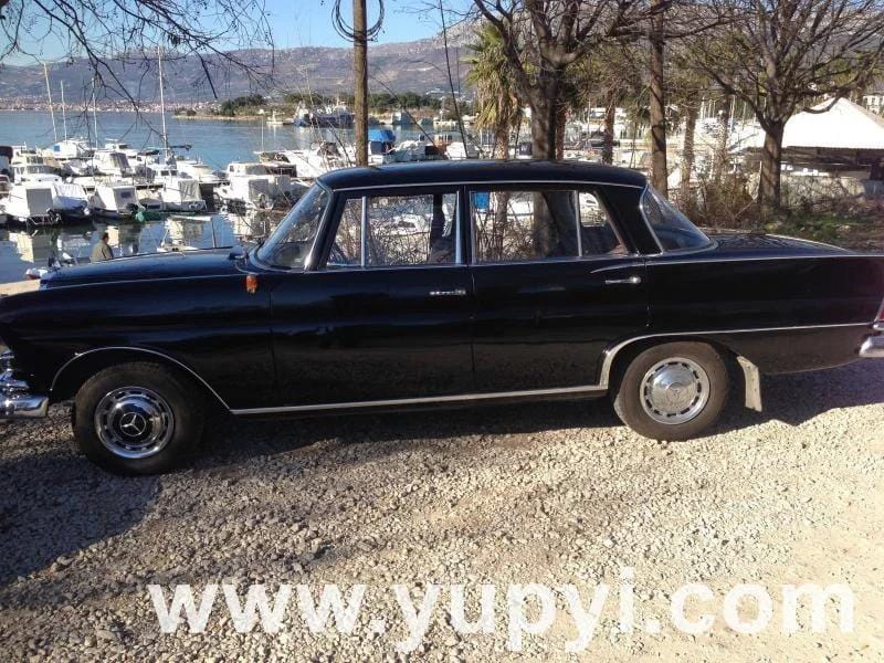 1963 Mercedes 190 Sedan W110 4 Door for Sale Listing TheCountyOffice