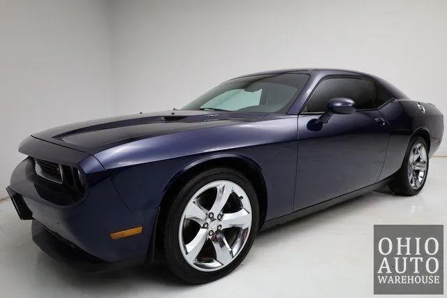 2013 Dodge Challenger R/T Plus 5.7L V8 HEMI Sunroof We Finance - Canton, Ohio for Sale