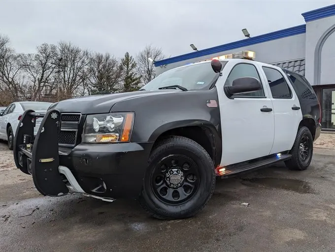 2010 Chevrolet Tahoe 5.3L V8 SSV RWD Lights Siren Equipped SPORT UTILITY 4-DR for Sale