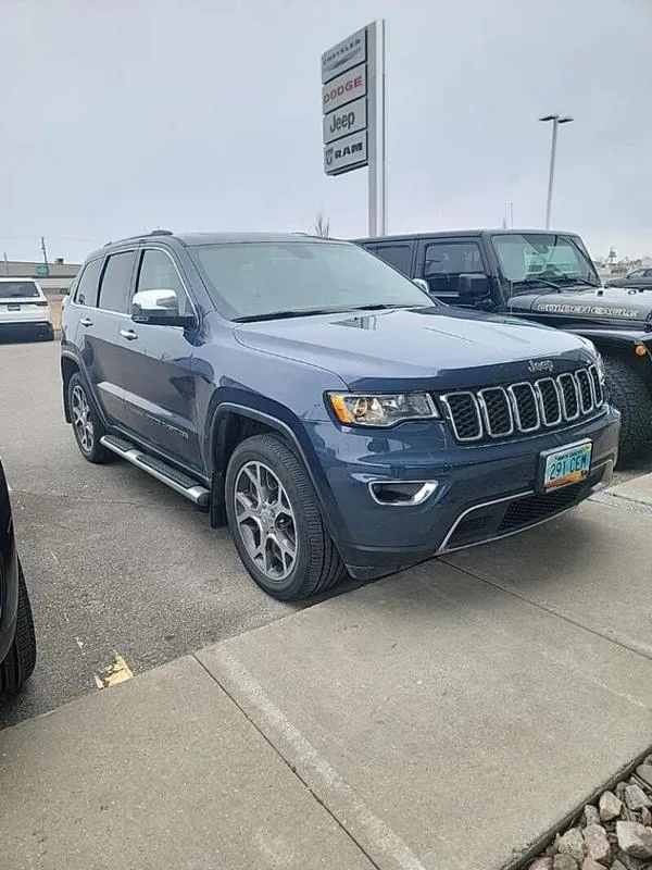 2019 Jeep grand cherokee Blue, 39K miles for Sale