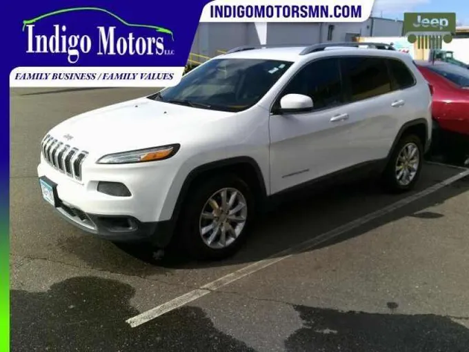2016 Jeep Cherokee White, 101K miles for Sale