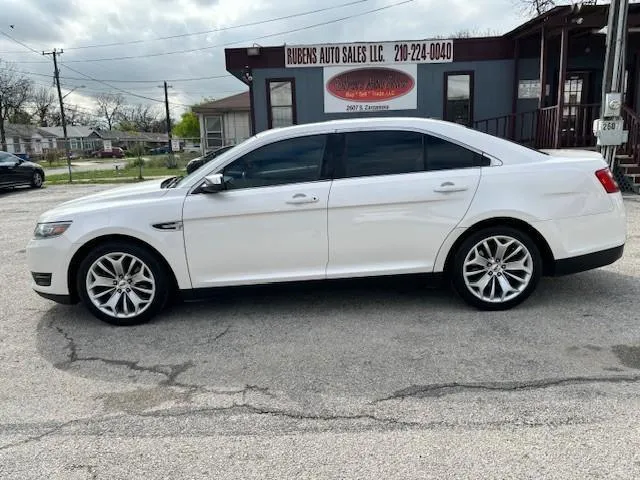2018 Ford Taurus Limited for Sale