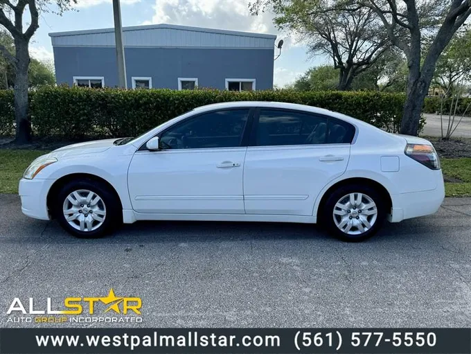2011 Nissan Altima 2.5 S SEDAN 4-DR for Sale