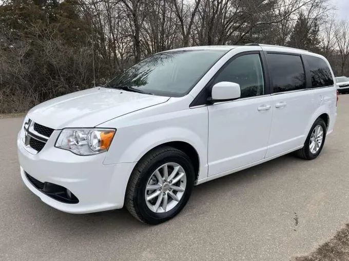 2019 Dodge grand caravan White, 71K miles for Sale