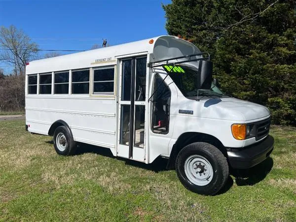 2006 Ford E-Series Van E-350 Super Duty for Sale