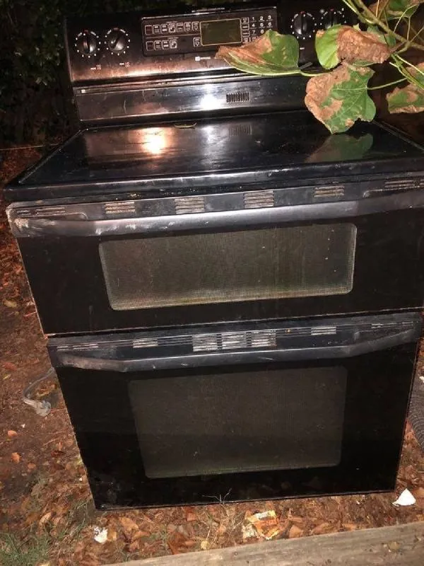 Electric stove, double oven -- works! for Sale