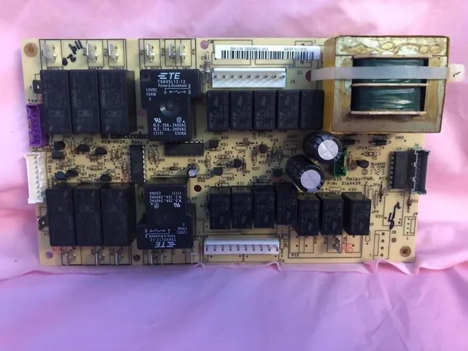 Frigidaire Built In Oven Control Board 316443936 for Sale