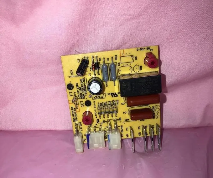 Whirlpool Fridge Defrost Control Board New Part Number : W10366604 for Sale