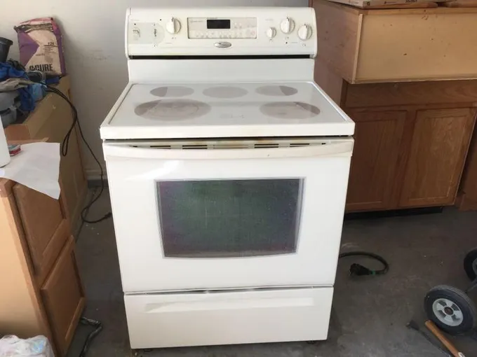 30 Self cleaning smooth top whirlpool range for Sale