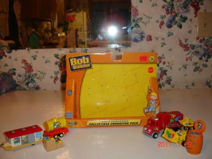 Bob the Builder Bob's Paintworks Collectible Pack-Rare for Sale