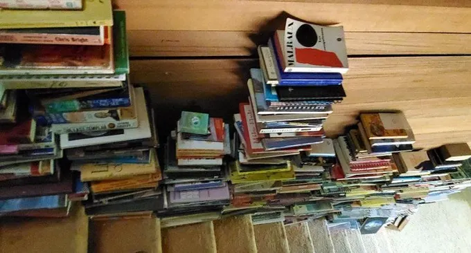Personal library of books for sale. About 4000 total. In Portland, Oregon