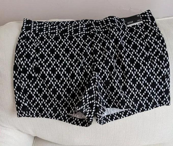 Ladies Shorts for Sale