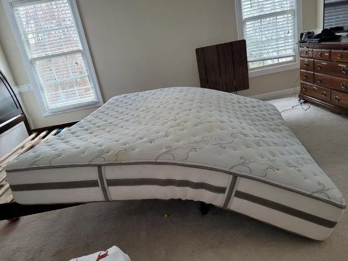 Free King-size Beauty Rest mattress for Sale