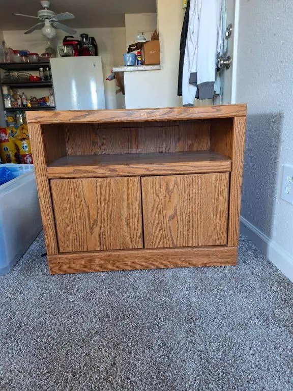 End table? for Sale