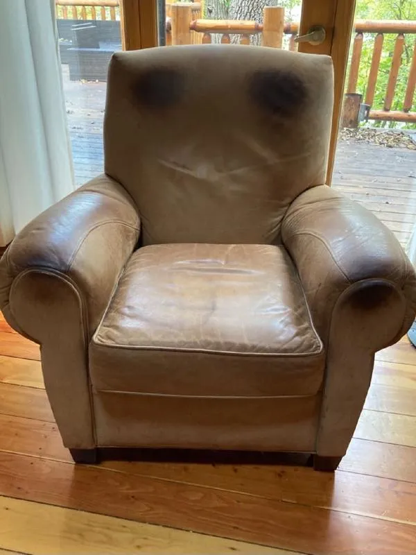2 suede club chairs for Sale