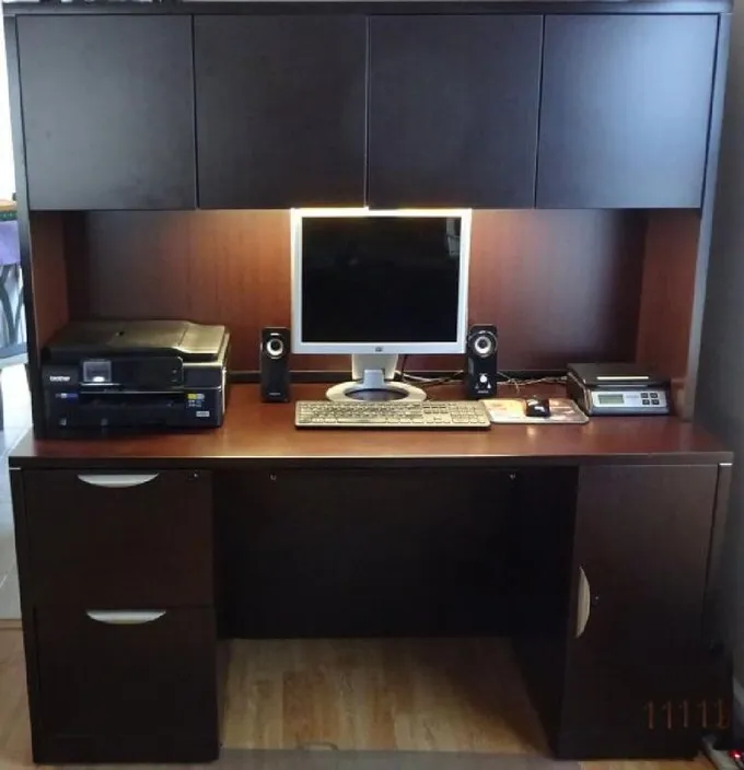 Great Quality Espresso Color Computer Desk with 4 Cabinets for Sale