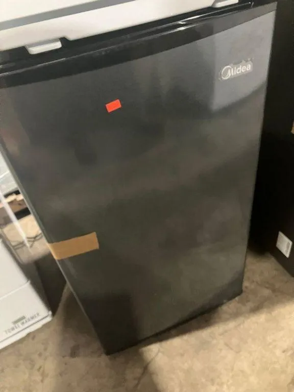 Lot of 2 Mini Door Room Refrigerators RTR# 3121754-12 for Sale