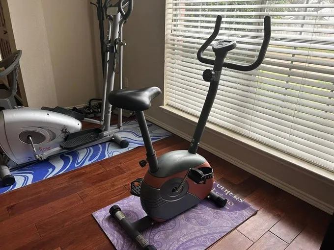 Upright Exercise Bike - EXCELLENT CONDITION for Sale