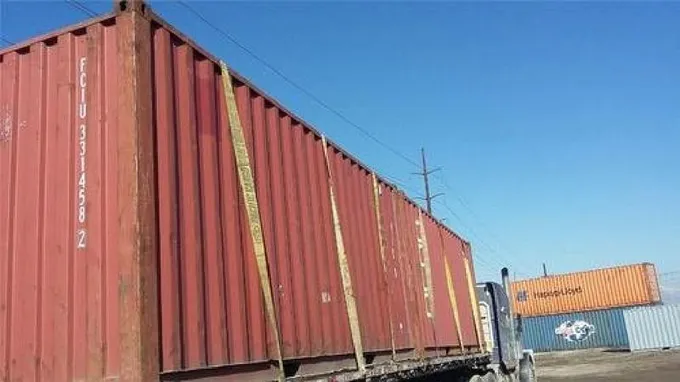 20-40' Standard Shipping Containers! for Sale