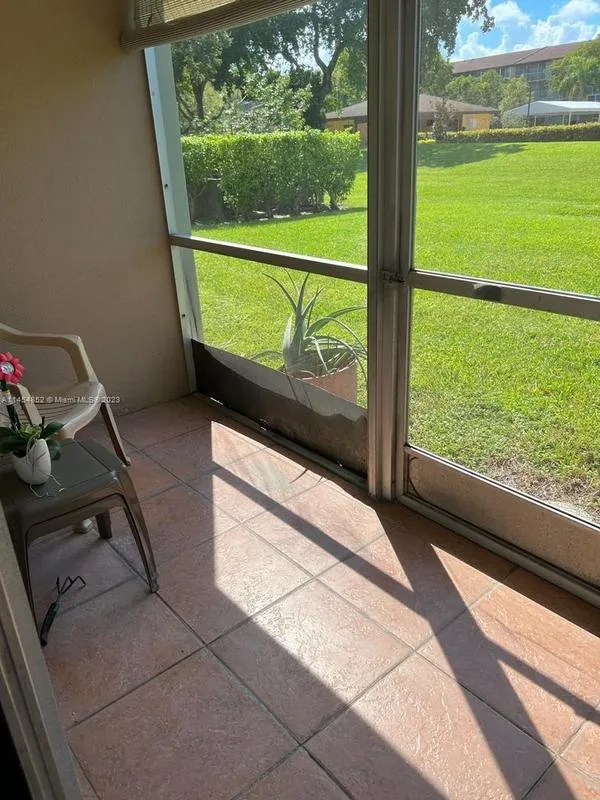 13250 Southwest 7th Court, Unit 110L, Pembroke Pines, FL 33027 for Sale
