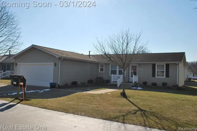 38525 Chestnut Ln #54, Westland, MI 48185 - MLS 20240008985 for Sale