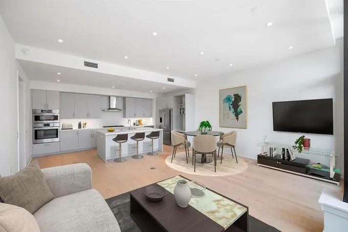 2323 West Main Street, Unit 202, Houston, TX 77098 for Sale