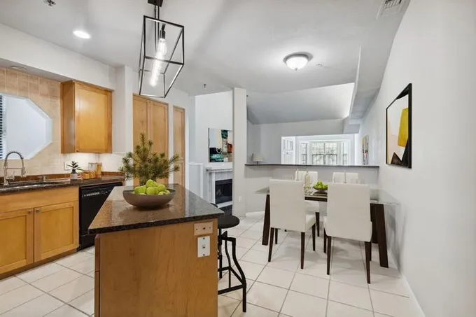 3235 Cole Ave #705, Dallas, TX 75204 for Sale