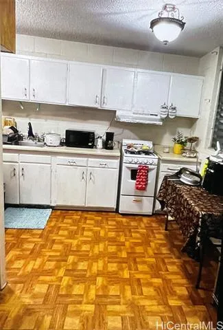 1519 Kaumualii Street 319, Honolulu HI 96817 for Sale