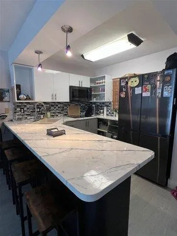 1 bedroom in Miami FL 33169 for Sale