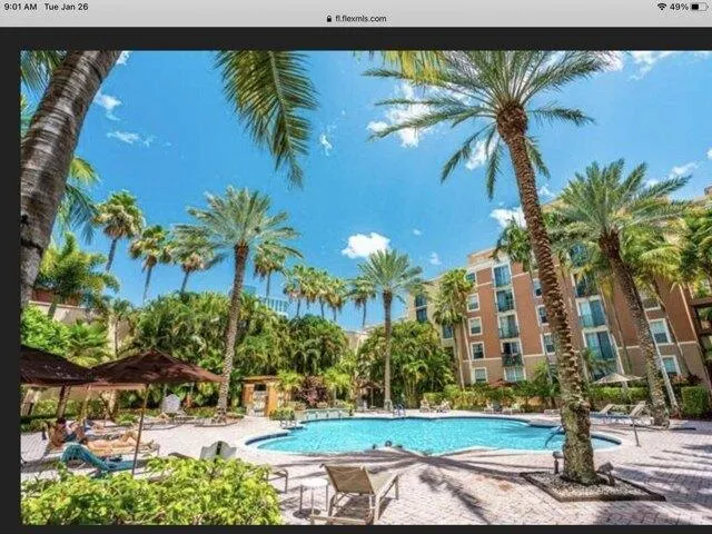 2 bedroom in West Palm Beach FL 33401 for Sale