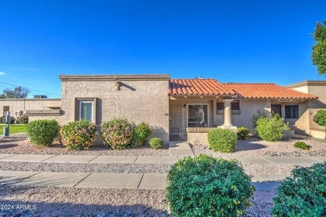 2 bedroom in Chandler AZ 85225 for Sale