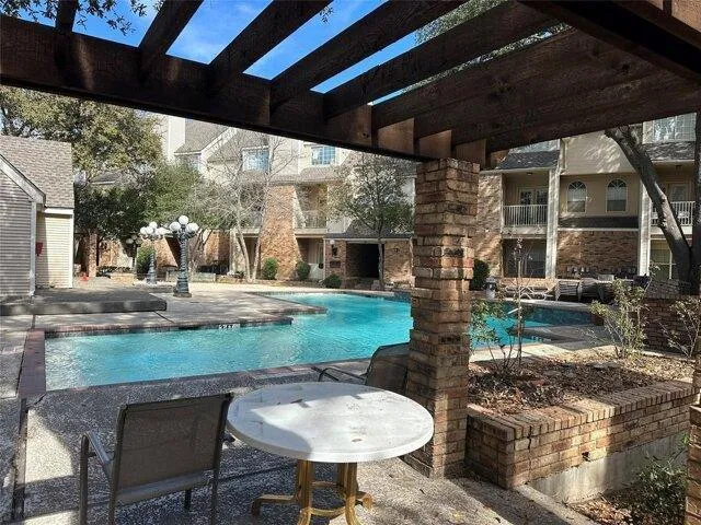1 bedroom in Dallas TX 75248 for Sale