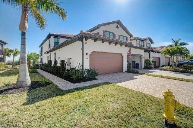 3 bedroom in Fort Myers FL 33913 for Sale