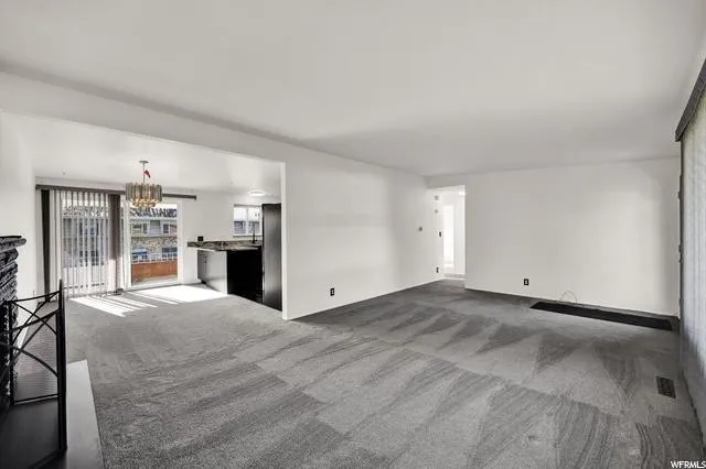 2 bedroom in Holladay UT 84117 for Sale