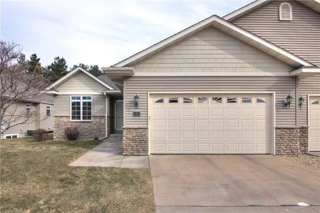 3 bedroom in Eau Claire WI 54701 for Sale