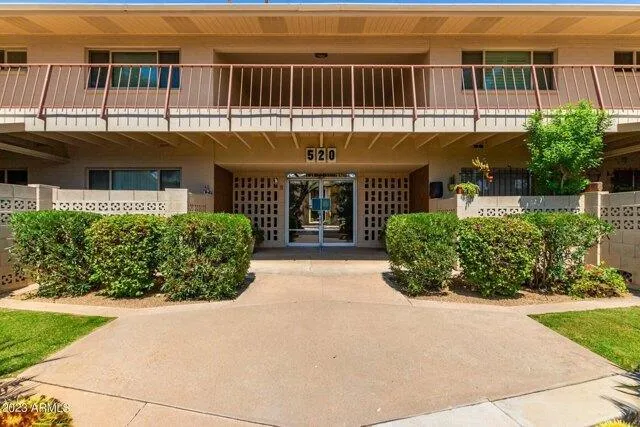 2 bedroom in Phoenix AZ 85013 for Sale