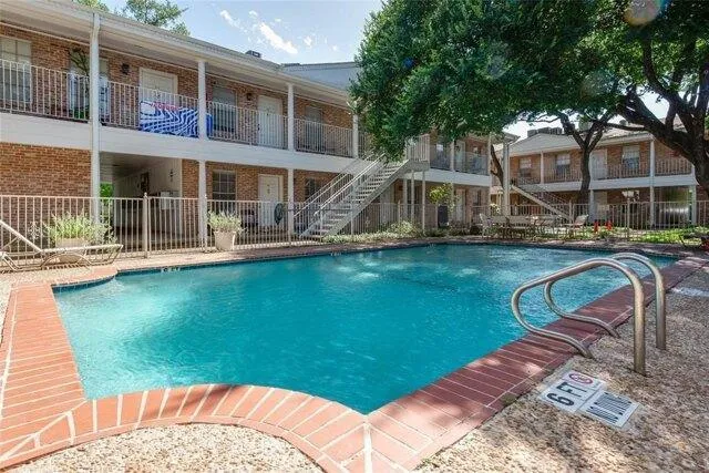 1 bedroom in Austin TX 78704 for Sale