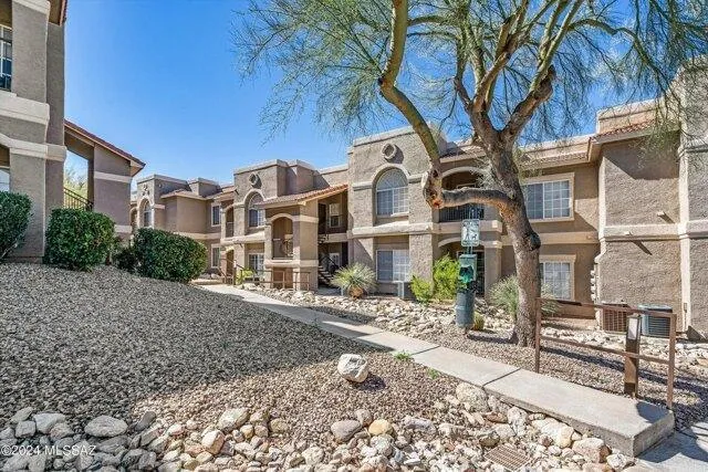 1 bedroom in Tucson AZ 85737 for Sale