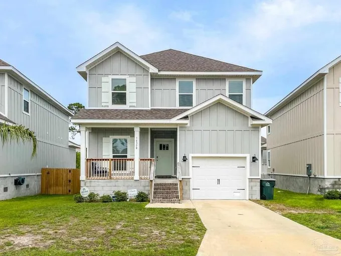 Residential Detached - Pensacola, FL  14350 Gardenglen Dr for Sale