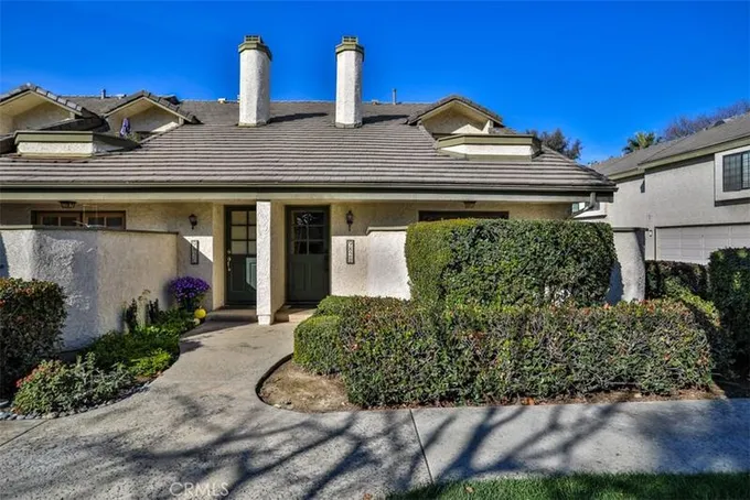 982 West Arrow Highway, Unit D, Upland, CA 91786 for Sale