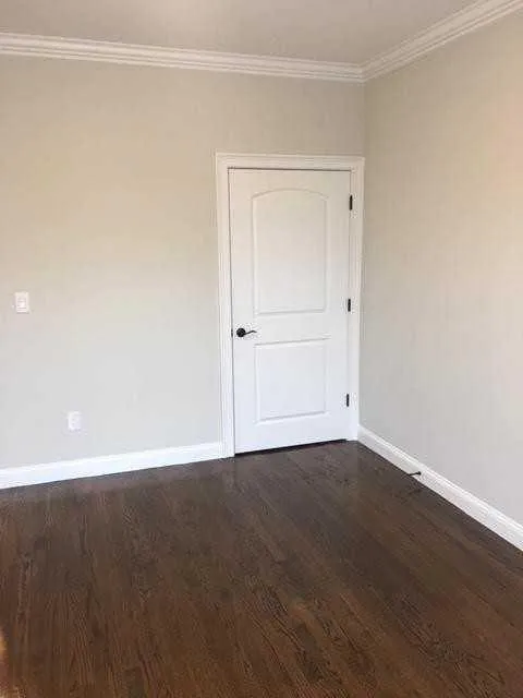 46061309  Chelsea St. for Sale