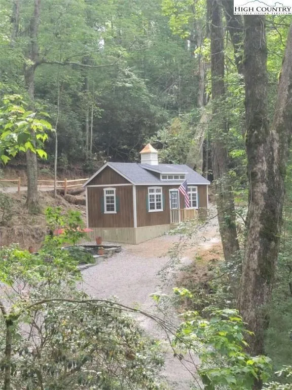 256 LOCUST RD, Newland, NC 28657 Land For Sale  MLS# 245263