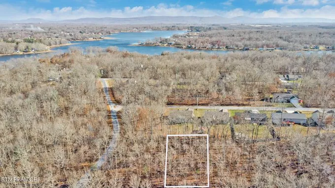 3 Tama, Crossville, TN 38572 for Sale