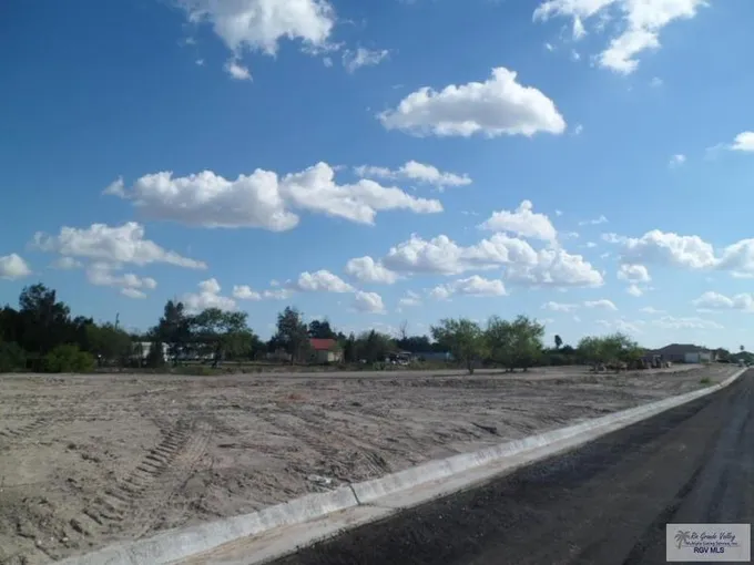 Circulo Paradise, Lot 78, San Benito, TX 78586 for Sale