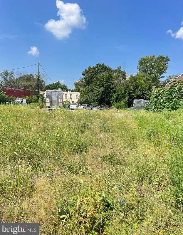 5813 Woodland Ave, Philadelphia, PA 19143 - MLS PAPH2291894 for Sale