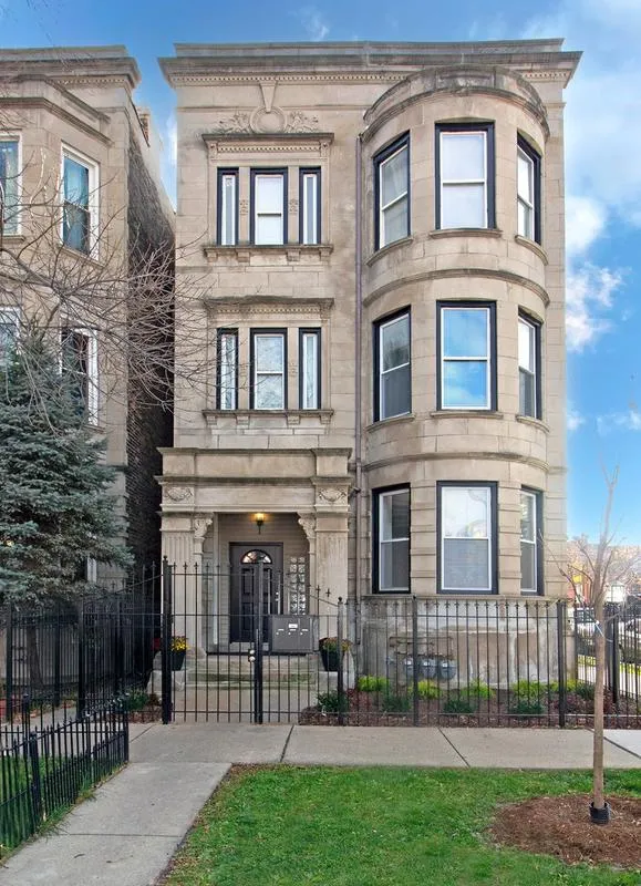 3359 W Flournoy St, Chicago, IL 60624 - MLS 11927819 for Sale