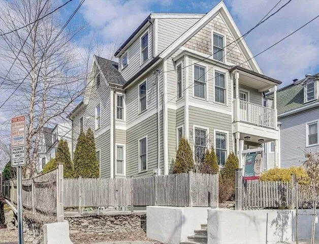 2 Bedroom 1.5 Bath In Somerville MA 02144 for Sale