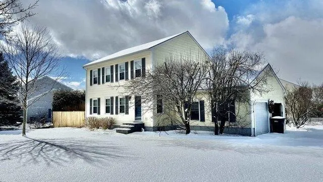 3 Bedroom 2.5 Bath In South Burlington VT 05403 for Sale