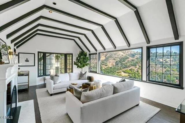 3 Bedroom 2 Bath In Los Angeles CA 90068 for Sale