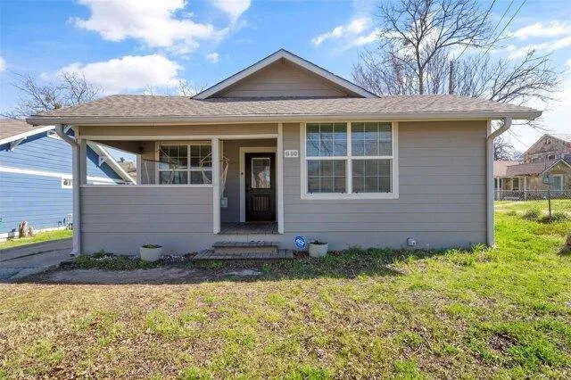 4 bedroom in Stephenville TX 76401 for Sale